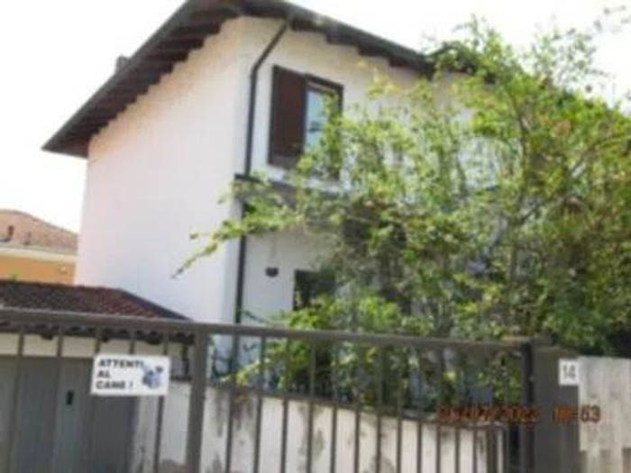 Casa quadrilocale in vendita in Vicolo Breve, Parona