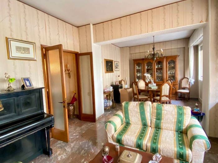 Appartamento con 6 locali in vendita in Careggi Rifredi Dalmazia, Firenze