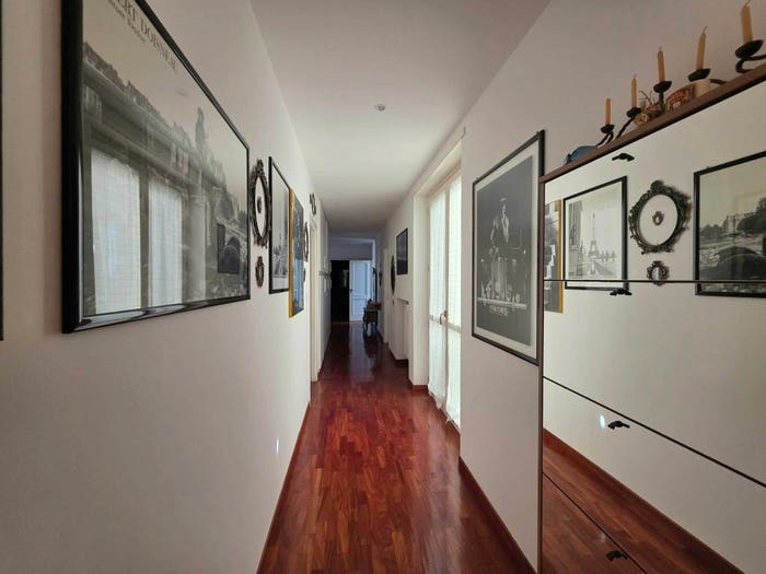 Appartamento con 5 locali in vendita in Via Italia, Centro, Mazzè