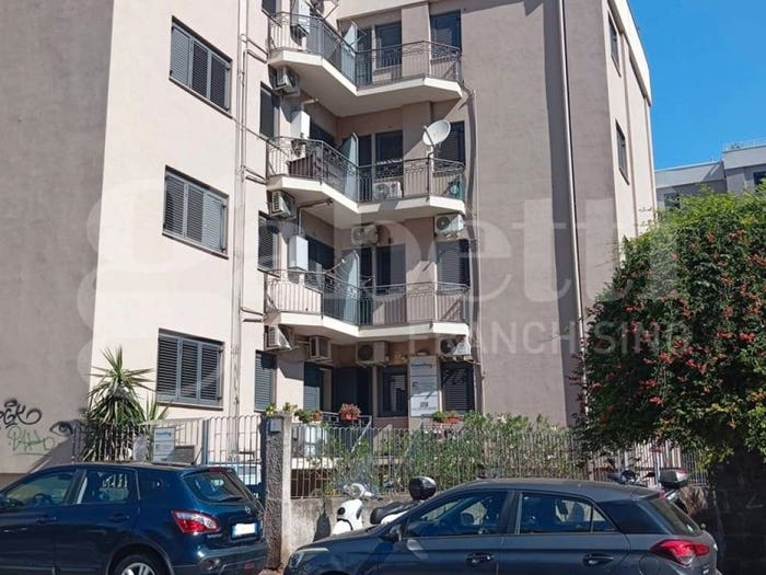 Appartamento quadrilocale in vendita in Viale Raffaello Sanzio, Province Veneto, Catania