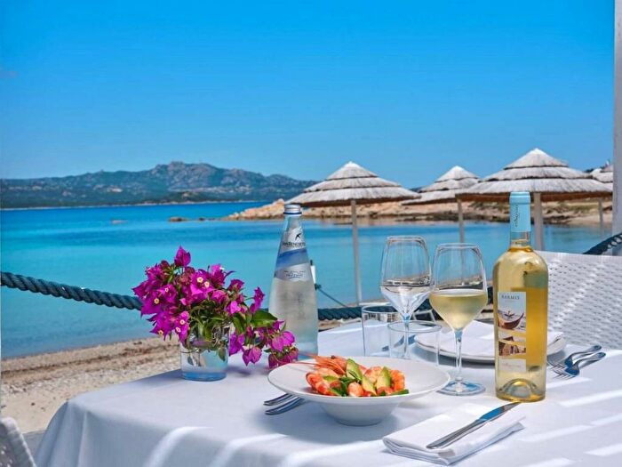 Appartamento trilocale in vendita in Località Portisco, Portisco, Olbia