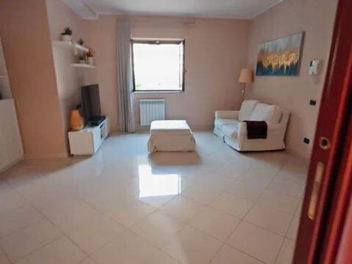 Appartamento trilocale in vendita in Via Monza, Reggia di Caserta, Caserta