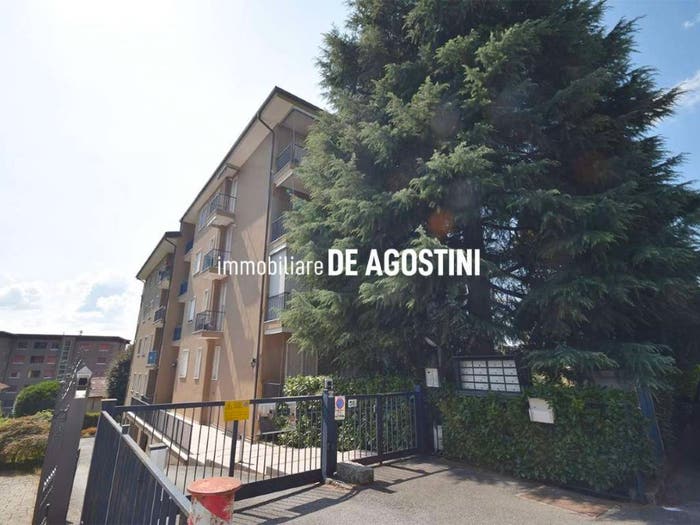 Appartamento trilocale in vendita in via Piave, Centro, Arona