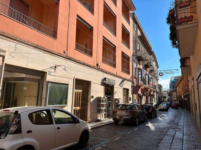 Appartamento con 6 locali in vendita in Via Guglielmo Marconi, Centro, Maddaloni