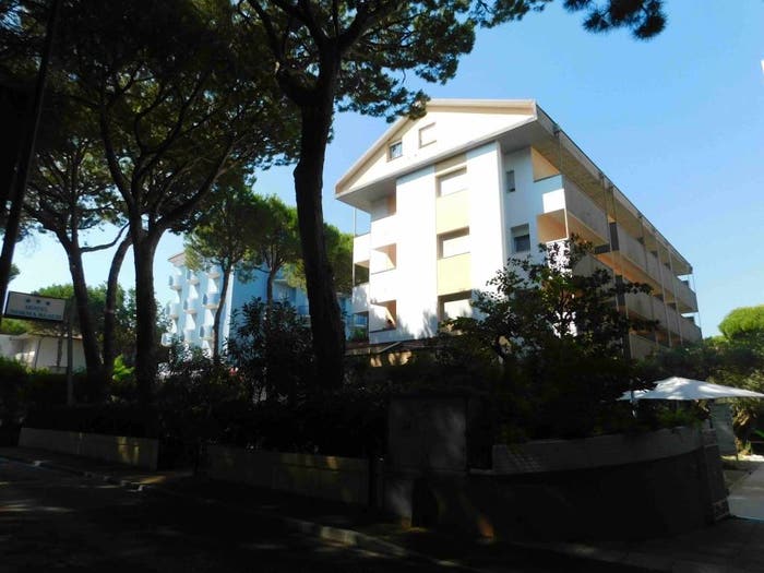 Casa con 6 locali in vendita in Viale Italia, Centro, Cervia