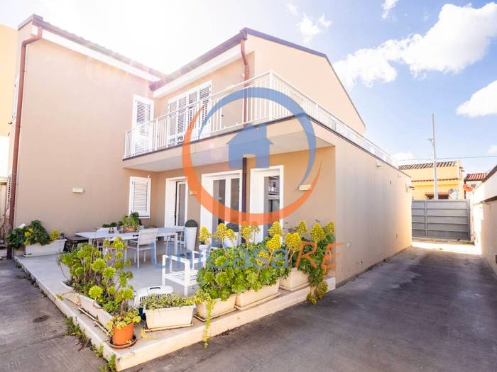 Casa con 5 locali in vendita in Pallavicino Villaggio Ruffini, Palermo