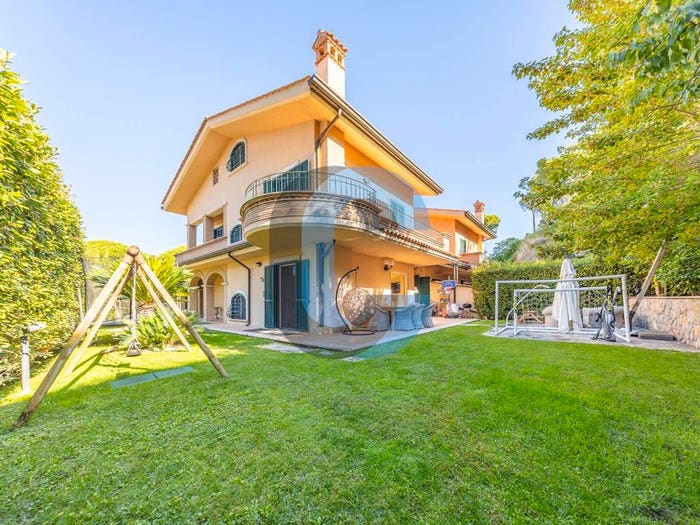 Casa con 6 locali in vendita in Via Anagnina C, Colle delle Ginestre Pedica, Grottaferrata