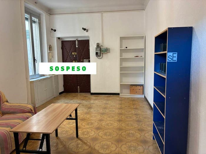 Appartamento trilocale in vendita in Via Venezia, Dinegro, Genova