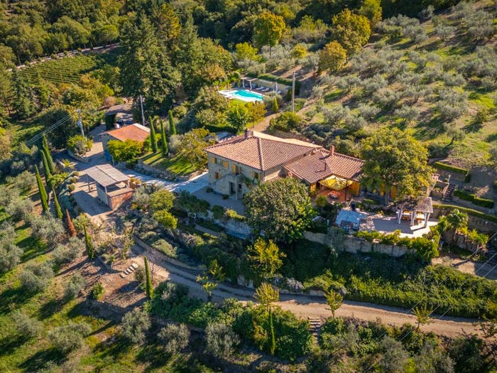 Casa con 6 locali in vendita in Via delle Carbonaie, Centro, Castiglion Fiorentino