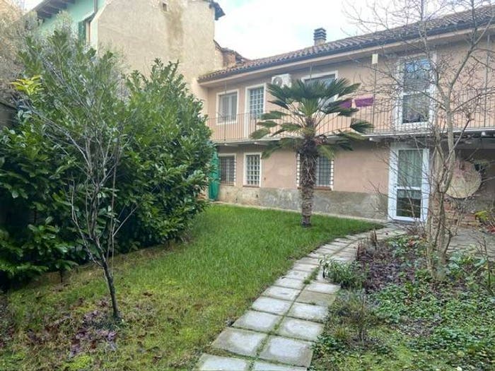 Casa con 5 locali in vendita in Castellazzo Bormida