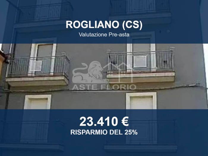 Appartamento con 5 locali in vendita in Piazza Madonna del Rosario snc, Saliano, Rogliano
