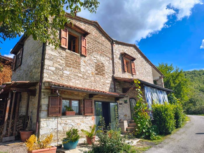 Casa con 6 locali in vendita in Poppi
