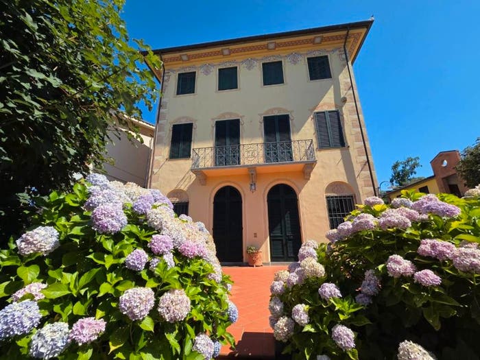Casa con 6 locali in vendita in Marlia, Capannori