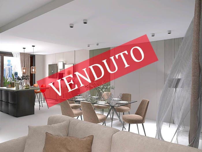 Appartamento quadrilocale in vendita in Via Cavallotti, Centro, Gallarate