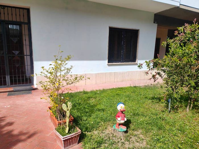 Casa con 5 locali in vendita in Via Amerigo Vespucci, Città, Montevarchi
