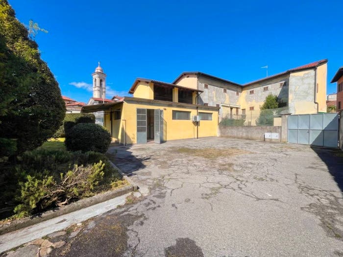 Casa in vendita in Via Monastero Suore Domenicane, Azzano San Paolo