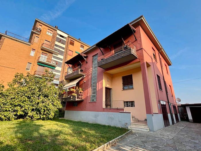 Appartamento trilocale in vendita in Via San Marziano, Novi Ligure