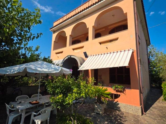 Appartamento quadrilocale in vendita in San Sostene Marina, San Sostene