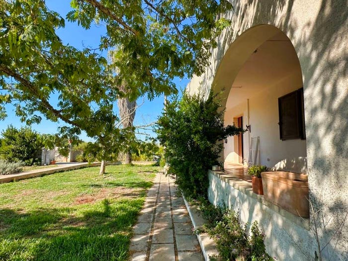Casa con 6 locali in vendita in Strada Comunale Convento, Diso