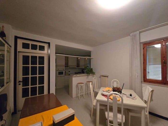 Casa con 6 locali in vendita in Via San Obrizio, Troviggiano, Cingoli