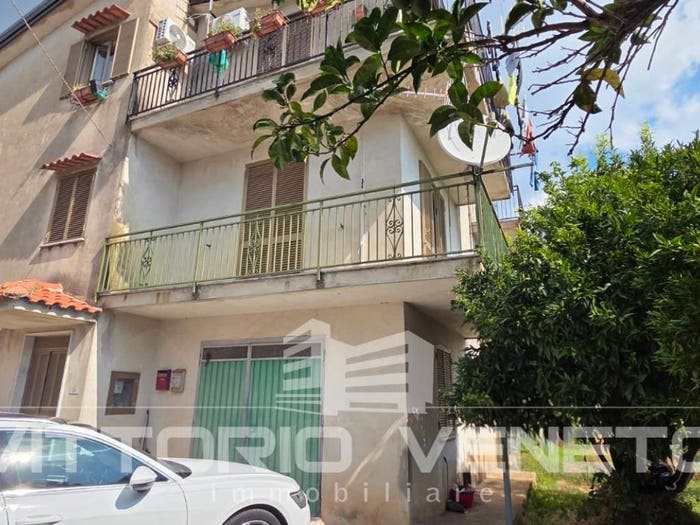 Appartamento quadrilocale in vendita in Via Madonna di Fatima, Stella Cilento