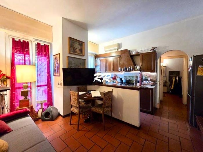 Appartamento bilocale in vendita in Via Giuseppe Massarenti, San Siro, Milano