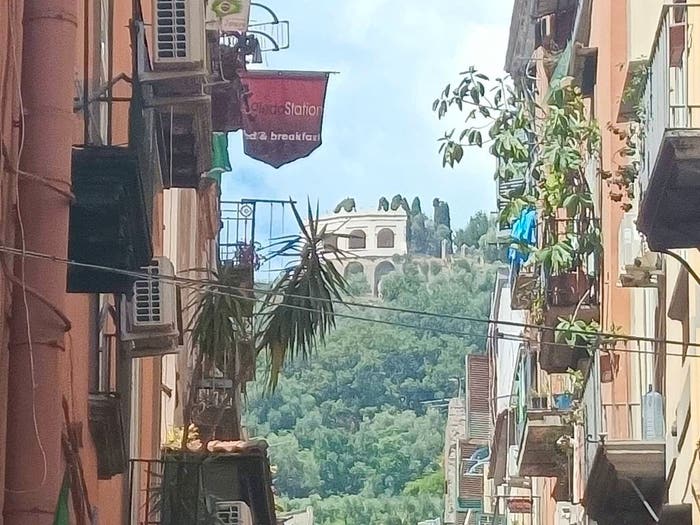 Casa quadrilocale in vendita in Via Speranzella, Quartieri Spagnoli, Napoli
