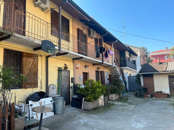 Appartamento bilocale in vendita in Via Sant'Anna, Centro, Arese