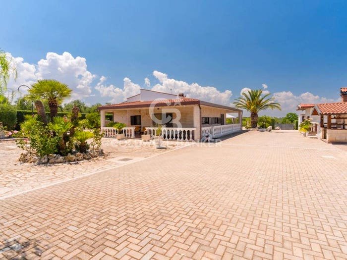 Casa con 6 locali in vendita in Contrada Cariati, Montegrosso Boschetto, Andria