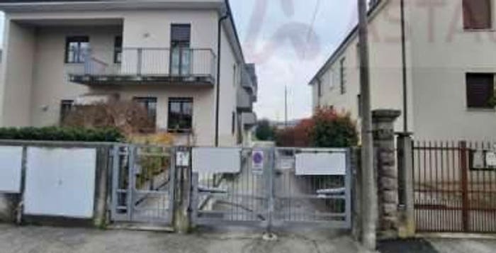 Appartamento bilocale in vendita in Viale sant'agostino, Ferrovieri Sant'Agostino, Vicenza