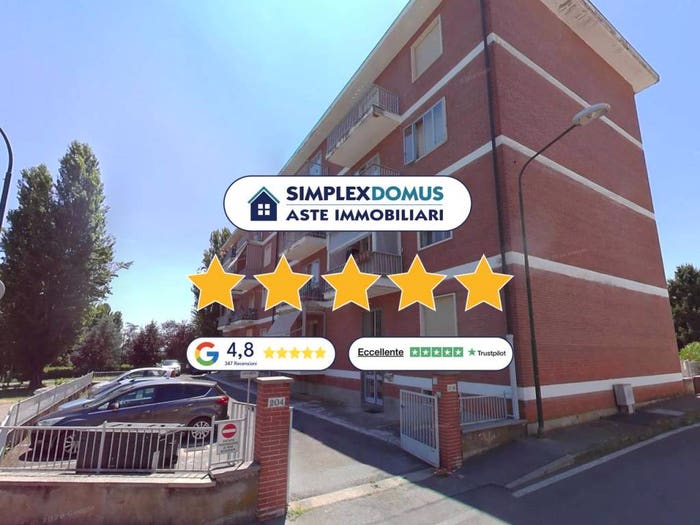 Appartamento quadrilocale in vendita in Strada Cambiano, Semicentro, Chieri