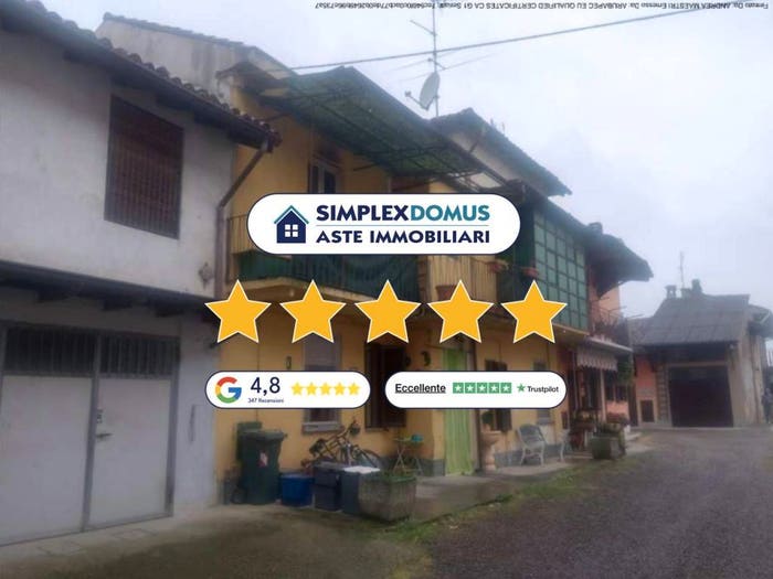 Appartamento con 6 locali in vendita in Via Roma, Centro, Dorno