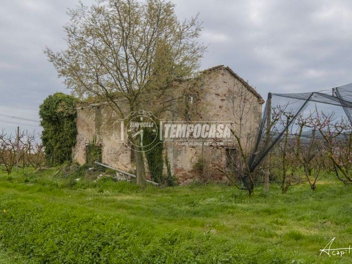 Casa quadrilocale in vendita in via terza Masiera, Martorano Ronta, Cesena