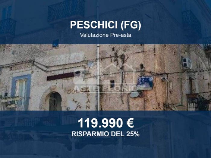 Appartamento trilocale in vendita in Via Roma, Peschici