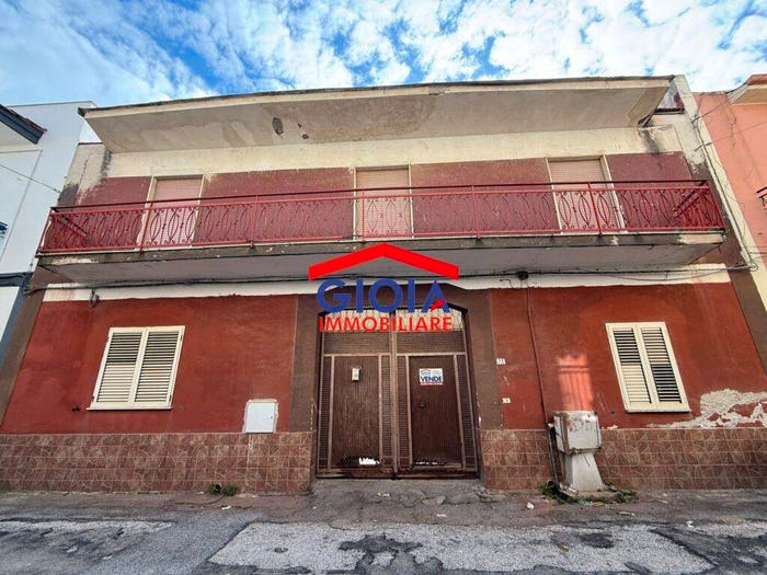 Appartamento con 6 locali in vendita in Via Ponticelli, Mondragone