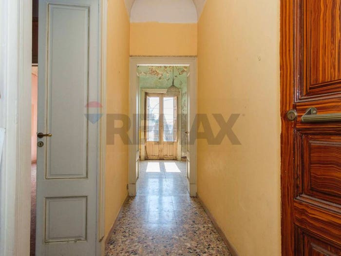 Casa con 6 locali in vendita in Via Umberto, Fiumefreddo di Sicilia
