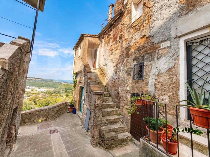 Appartamento bilocale in vendita in Via Piè di Marmo snc, Centro, Orte
