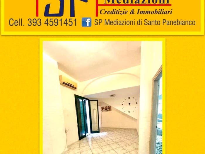 Casa trilocale in vendita in Centro, Aci Catena