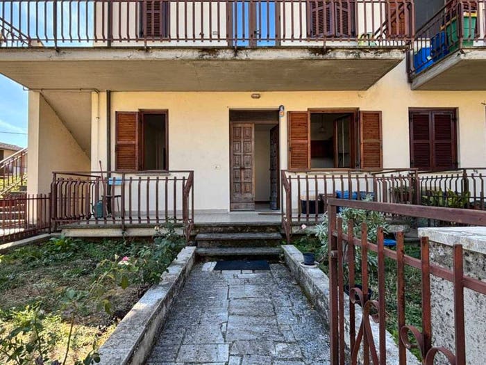 Appartamento bilocale in vendita in Via Longo, Contrada Mulino, Castiglione del Lago
