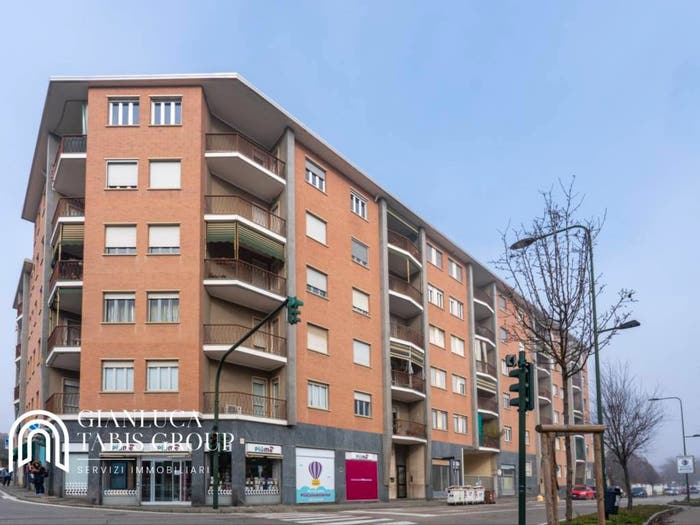 Appartamento trilocale in vendita in Viale Francesco Fasano, Roaschia, Chieri