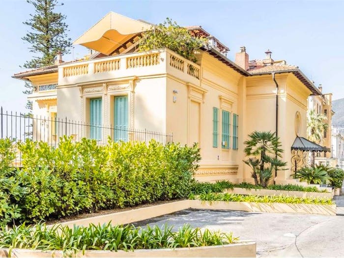 Appartamento trilocale in vendita in Via Cavalieri Di Rodi, Ospedaletti