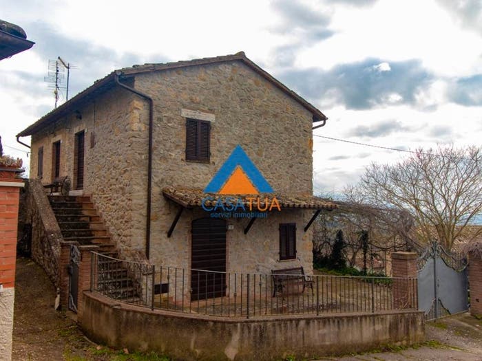 Casa con 6 locali in vendita in Via Rimembranze, Centro, Amelia