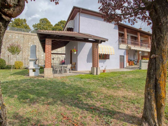 Casa con 6 locali in vendita in Via Bassano, Borgo San Giuseppe Borgo Gesso, Cuneo