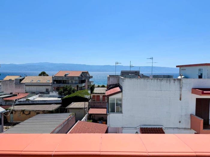 Casa bilocale in vendita in Via Nazionale Galati Marina, Galati, Messina