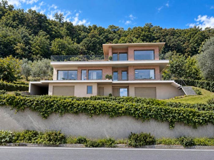 Casa con 6 locali in vendita in Viale Asiago, Centro, Bassano del Grappa