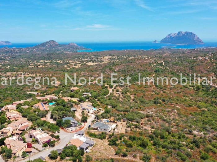 Casa quadrilocale in vendita in Loiri Porto San Paolo
