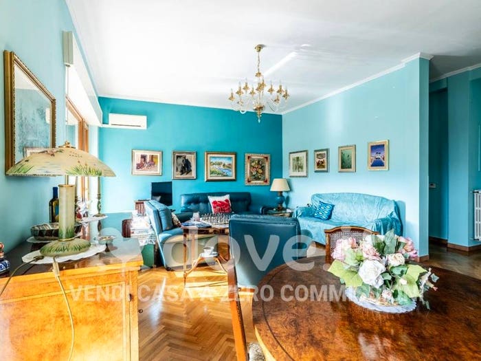 Appartamento quadrilocale in vendita in Viale Cristoforo Colombo, San Pio X, Foggia