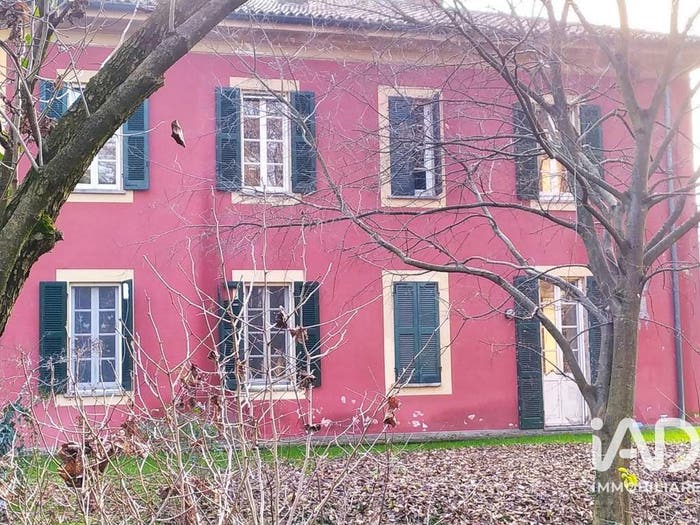 Casa con 6 locali in vendita in Via Cavour, Cassinetta di Lugagnano