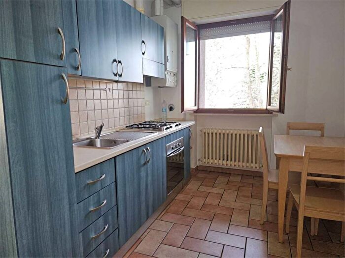 Appartamento trilocale in vendita in Centro, Urbino