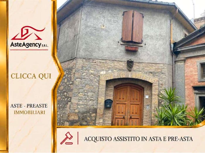 Appartamento con 6 locali in vendita in Corso vittorio emanuele, Monterubiaglio, Castel Viscardo